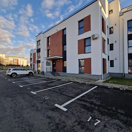 Cora Apartment Baia Mare Bagian luar foto